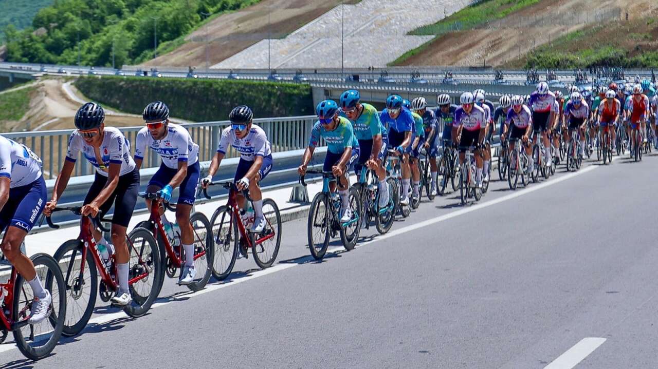 Muğla Büyükşehir’in Pedalları Azerbaycan’da Başarı İçin Yarıştı 1